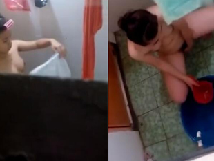窥合租房的两个打工妹洗澡不小心被发现